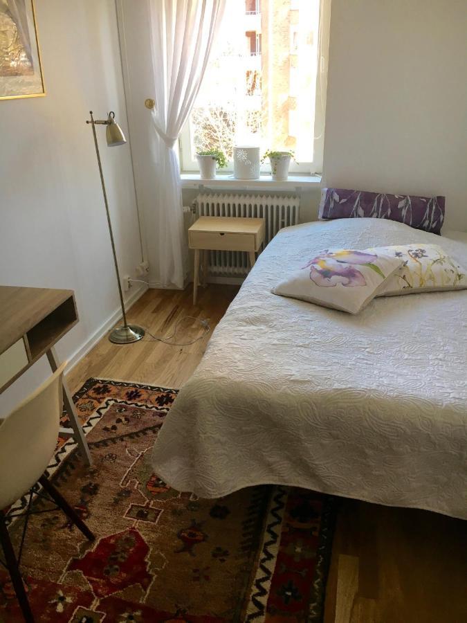 Farsta Bed And Breakfast 斯德哥尔摩 外观 照片